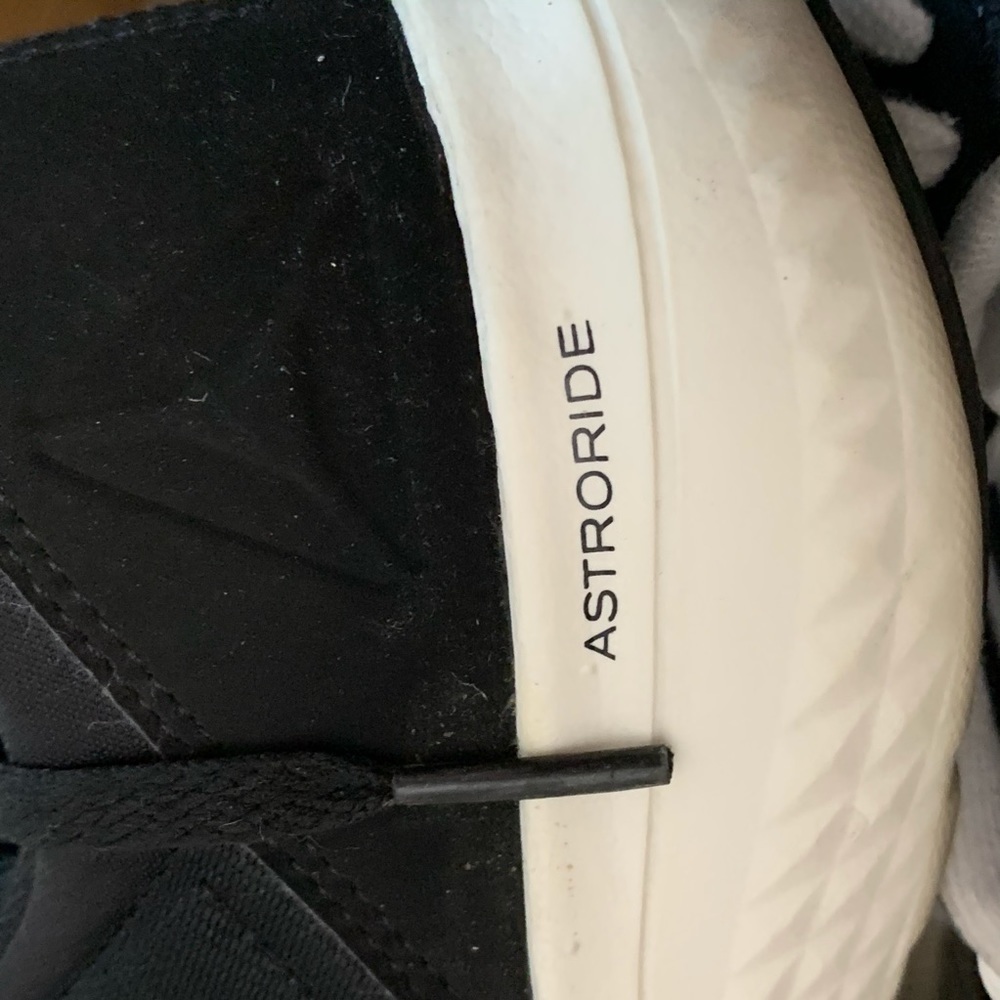 Reebok Black Astroride black Athletic Sneakers - Picture 10 of 10